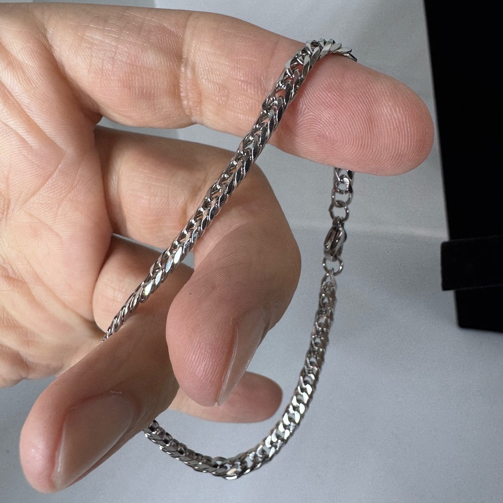 Silver Chain Bracelet - Picture 1 of 6